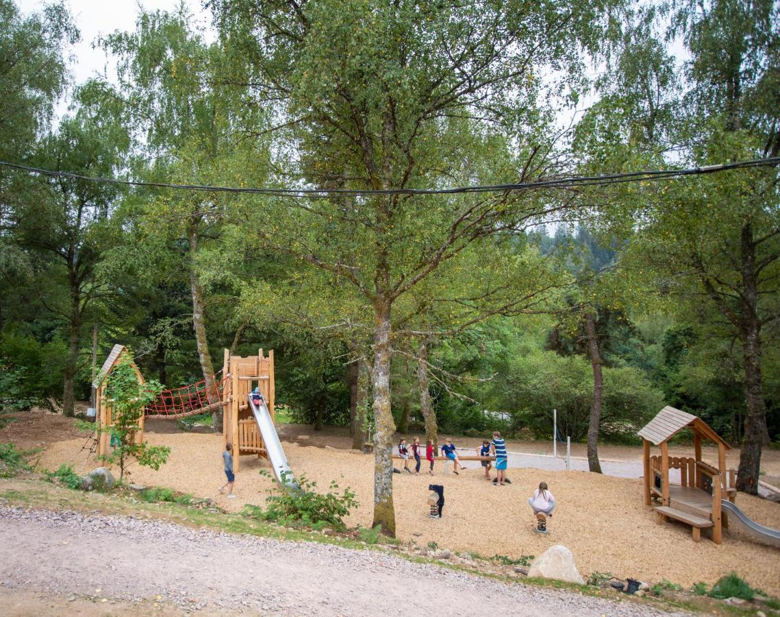 Huttopia Foret Des Vosges Barbey-Seroux Luaran gambar